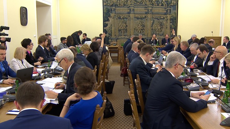 Sejmowa komisja poparła poprawki PiS. Prezydenckie projekty o KRS i SN gotowe do ostatecznych głosowań