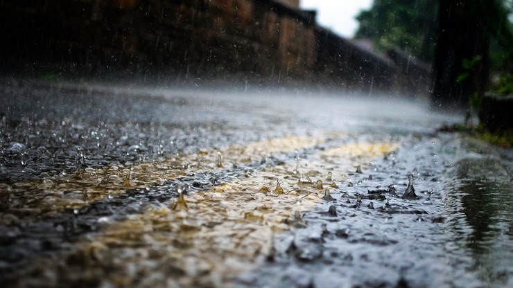Rekordowe opady deszczu. W Jaśle, w godzinę spadła ponad połowa średniej miesięcznej sumy opadów