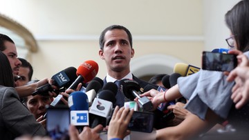 Rosja apeluje do tymczasowego prezydenta Wenezueli Guaido o podjęcie rozmów z Maduro