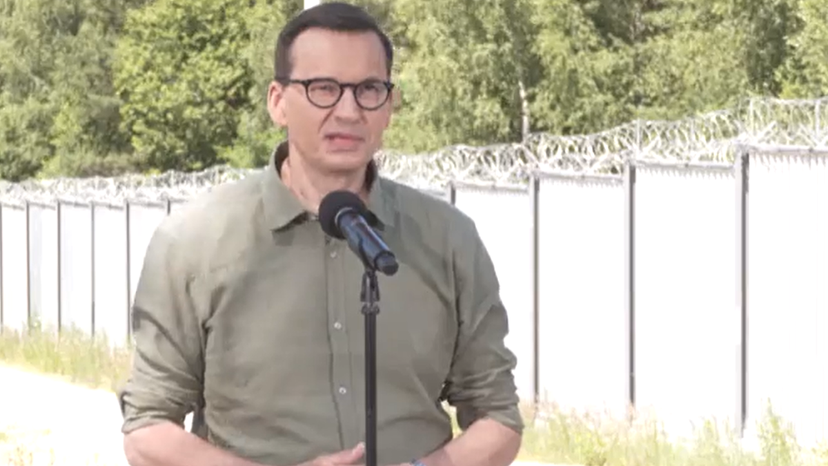 Krynki. Premier Mateusz Morawiecki przy granicy: Chcę powiedzieć "dziękuję" i "przepraszam"