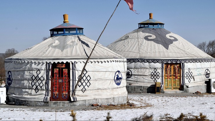 Mongolia. Rząd łagodzi obostrzenia COVID-19. Granice dla turystów otwarte