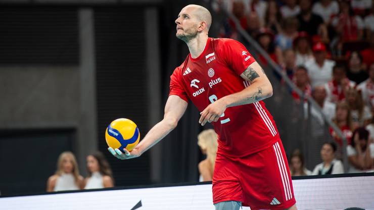 Bartosz Kurek (35 lat)