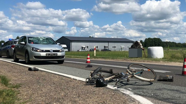 76-latek w volkswagenie śmiertelnie potrącił 84-letniego rowerzystę