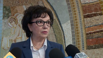 Marszałek Sejmu wstrzymuje podróże zagraniczne posłów