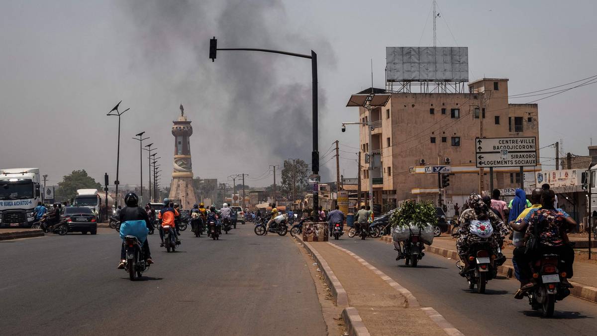 Rebelianci przejmują władzę w Mali. Minister obrony nie żyje, kraj pogrąża się w chaosie