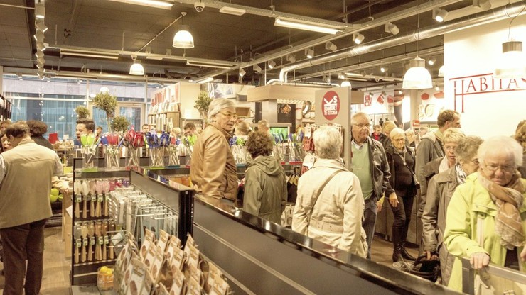 Holendrzy rezygnują z niehandlowych niedziel. Już 68 proc. gmin otwiera sklepy przez cały tydzień