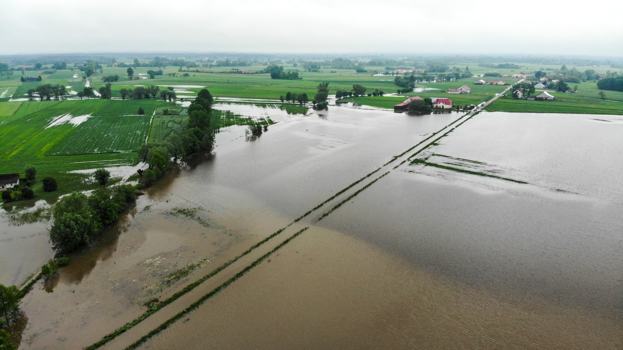 Majowa powódź w Polsce - zdjęcie 34