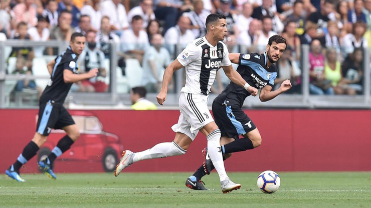 Ronaldo asystował... nie trafiając do pustej bramki. Juventus lepszy od Lazio