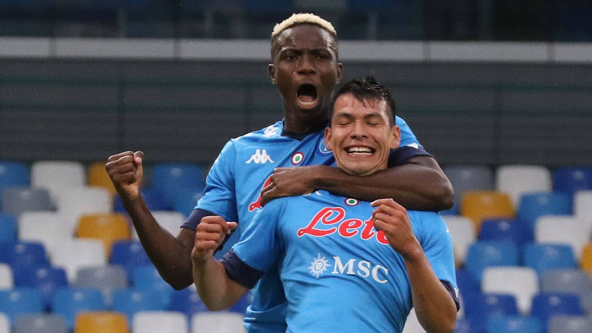 Napastnik Napoli zmienił klub! Niespodziewany powrót stał się faktem