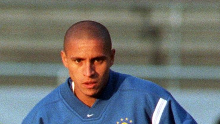 Roberto Carlos - Inter Mediolan 1995-1996, 34m.