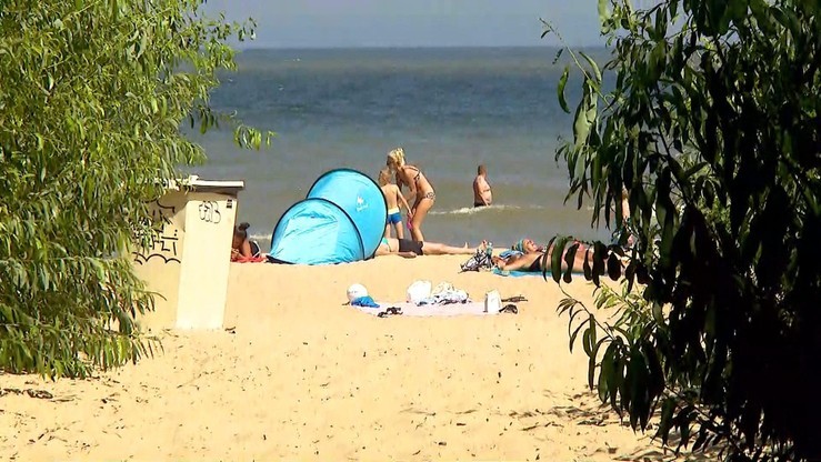 Zachodniopomorskie: można się znowu kąpać na plaży w Jarosławcu