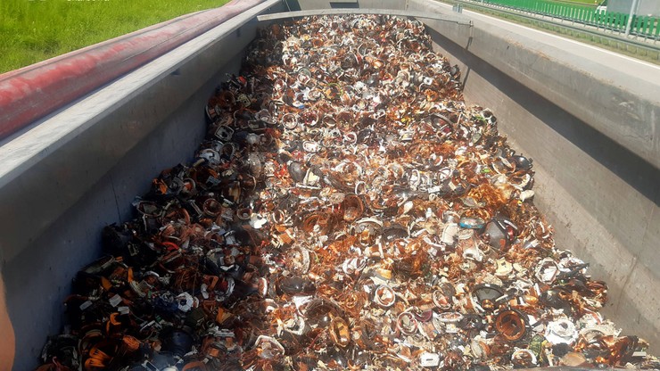 KAS: transport 24 ton nielegalnych odpadów zatrzymany na Dolnym Śląsku