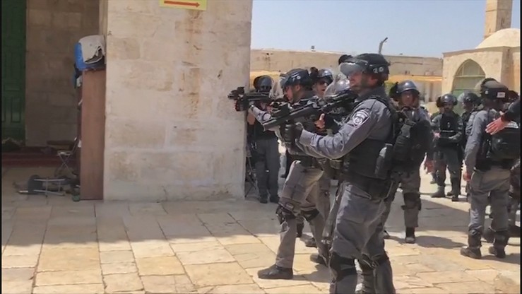 Starcia muzułmanów z izraelską policją na Wzgórzu Świątynnym