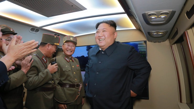 Korea Północna kolejny raz testuje rakiety. "Ostrzeżenie dla USA i Korei Południowej"