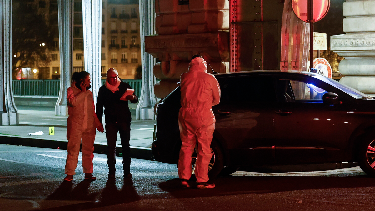 Francja: Nożownik zaatakował w centrum Paryża. Nie żyje jedna osoba