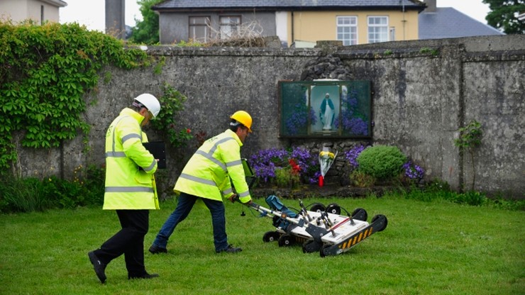 Irlandia: komisja śledcza potwierdziła istnienie masowego grobu dzieci