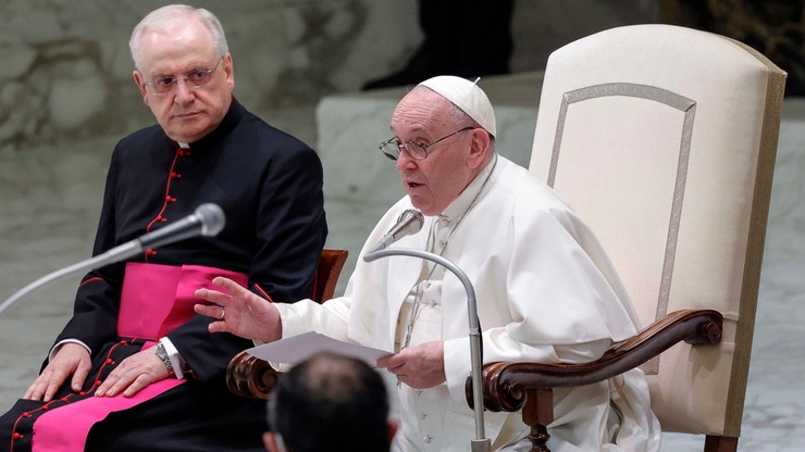 Papież Franciszek: Żyjemy w epoce sieroctwa