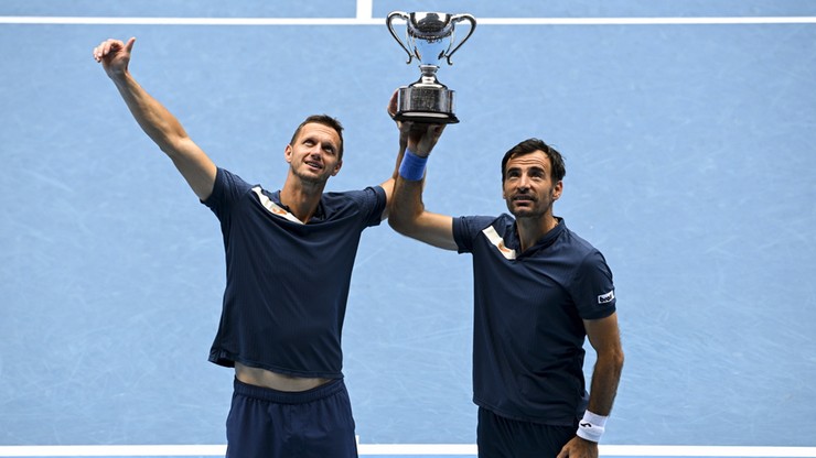 Australian Open: Triumf chorwacko-słowackiego duetu w deblu
