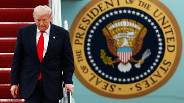 Trump na równi pochyłej? Amerykańskie media piszą o "czarnych chmurach"