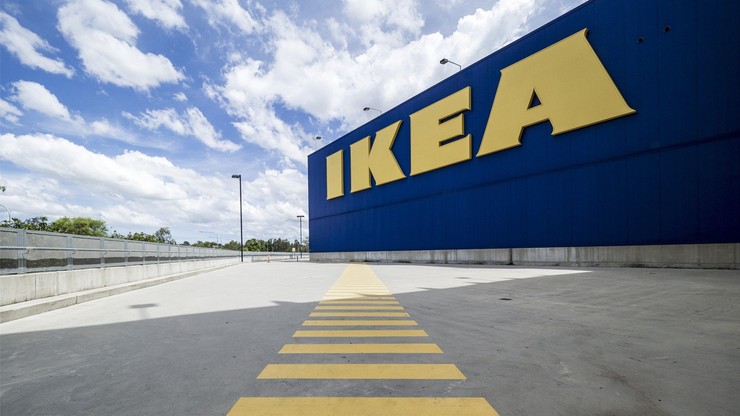Komoda przygniotła 2-latka - chłopiec zmarł. IKEA zapłaci rodzicom rekordowe odszkodowanie