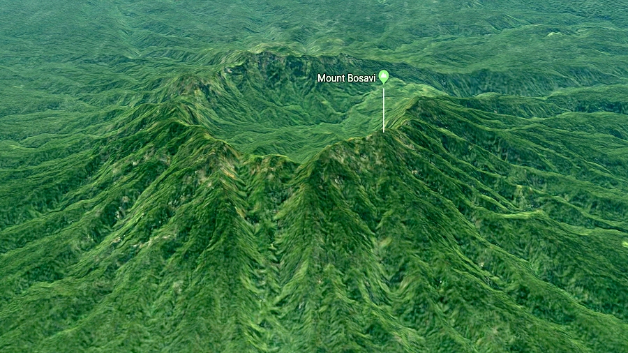 Zdjęcie satelitarne wulkanu Bosavi na Nowej Gwinei. Fot. Google Maps.