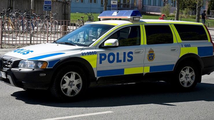 Szwecja: Policja szukała narkotyków, znalazła skład broni