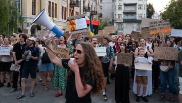 Dziesiątki tysięcy Ukraińców wyszło na ulice. Protesty przeciwko decyzji Zełenskiego