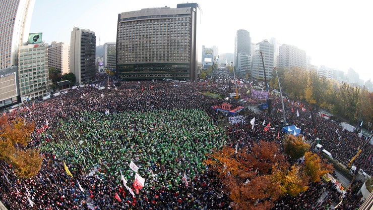 Protest blisko miliona Koreańczyków. Chcą ustąpienia prezydent