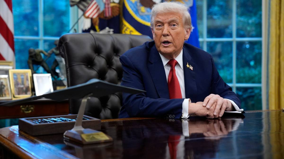 USA wywierają presję na reżim. Media: Trwają przygotowania do uderzenia