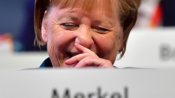 Kłótnia Macrona z Merkel? Rzecznik niemieckiego rządu tłumaczy