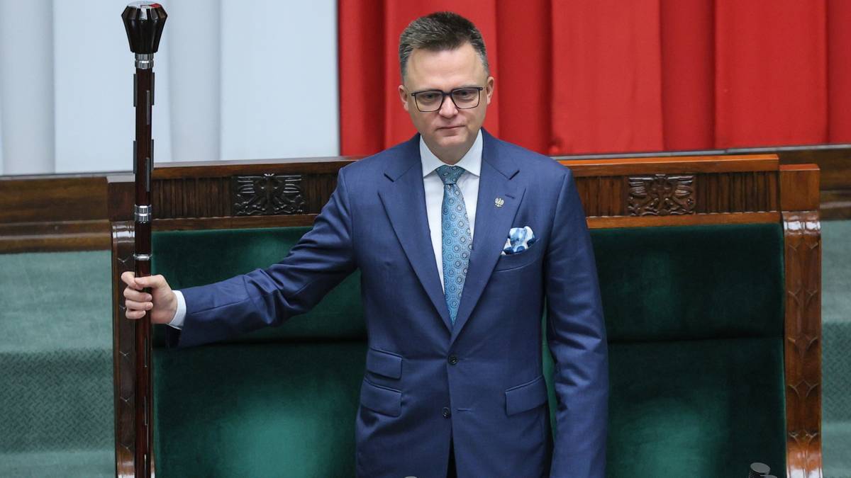 Szymon Hołownia odchodzi z polskiej polityki. "To wygląda niesmacznie"