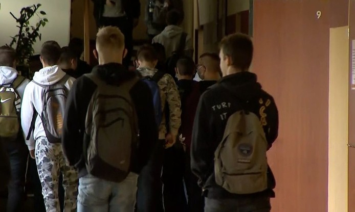 "Protest uczniowski". Boją się zakażenia w szkole