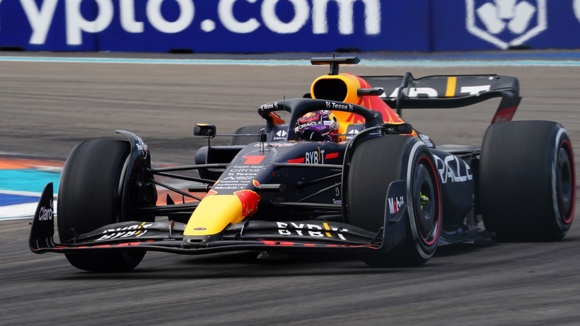 Formuła 1: Max Verstappen liczy na zakończenie złej passy w Baku