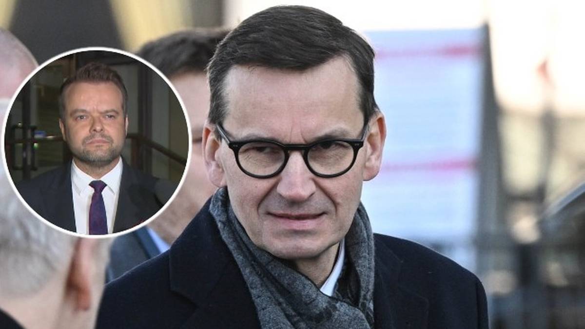 Portret Mateusza Morawieckiego obok mniejszego portretu Rafała Bochenka.