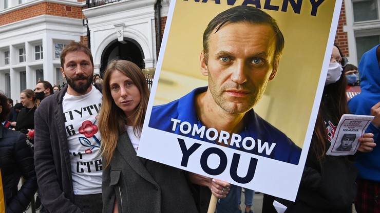 "Jeśli Nawalny zginie, nałożymy sankcje". Francuski minister ostrzega Rosję