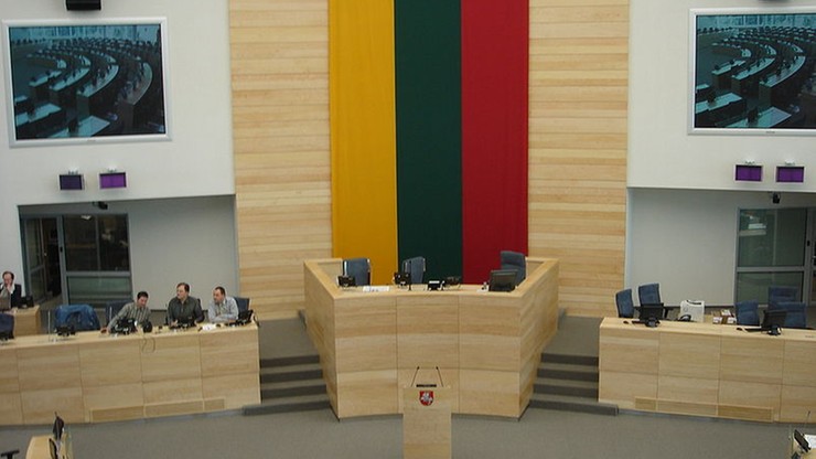 Litewski Sejm potępił wybory w Donbasie. Na sali m.in. marszałek Karczewski