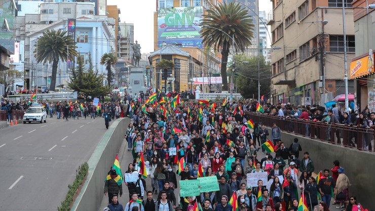 Protesty po wyborach w Boliwii. Urzędujący prezydent walczy o czwartą kadencję