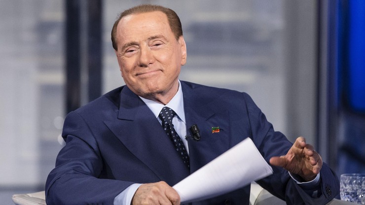 Berlusconi sprzeda Milan?