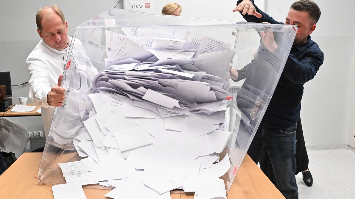 Sondażowe wyniki. Politolog wskazał największe zaskoczenie I tury