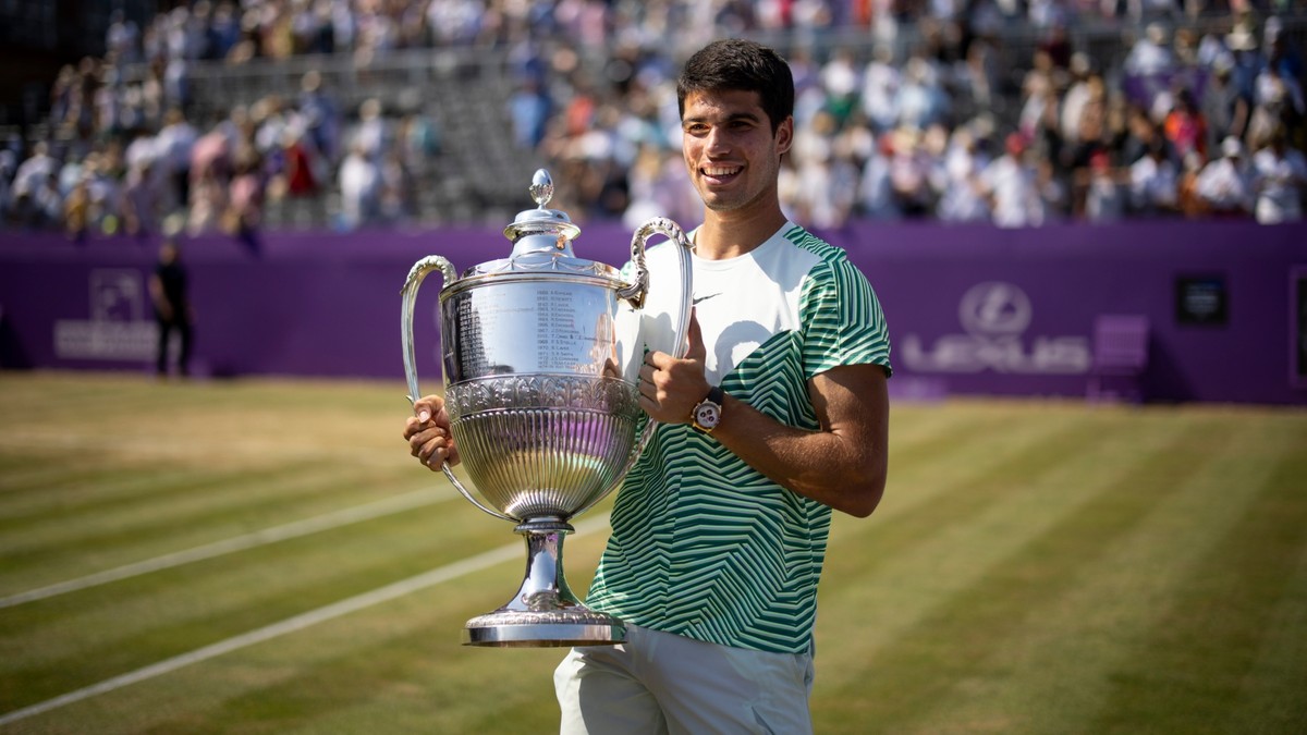 Zwycięstwo Carlosa Alcaraza w Londynie. Hiszpan powróci na prowadzenie w rankingu ATP