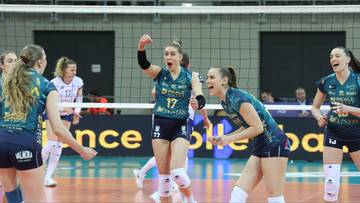 Fatalna kontuzja w Łodzi! Siatkarka musiała opuścić boisko (WIDEO)