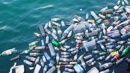 Najnowsze badania pokazują, że ludzkość utonie w plastikowych śmieciach
