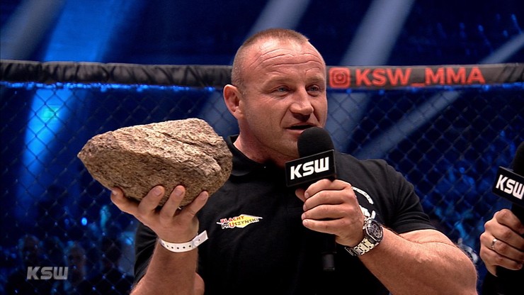 Bedorf wręczył "Pudzianowi"... kamień w prezencie