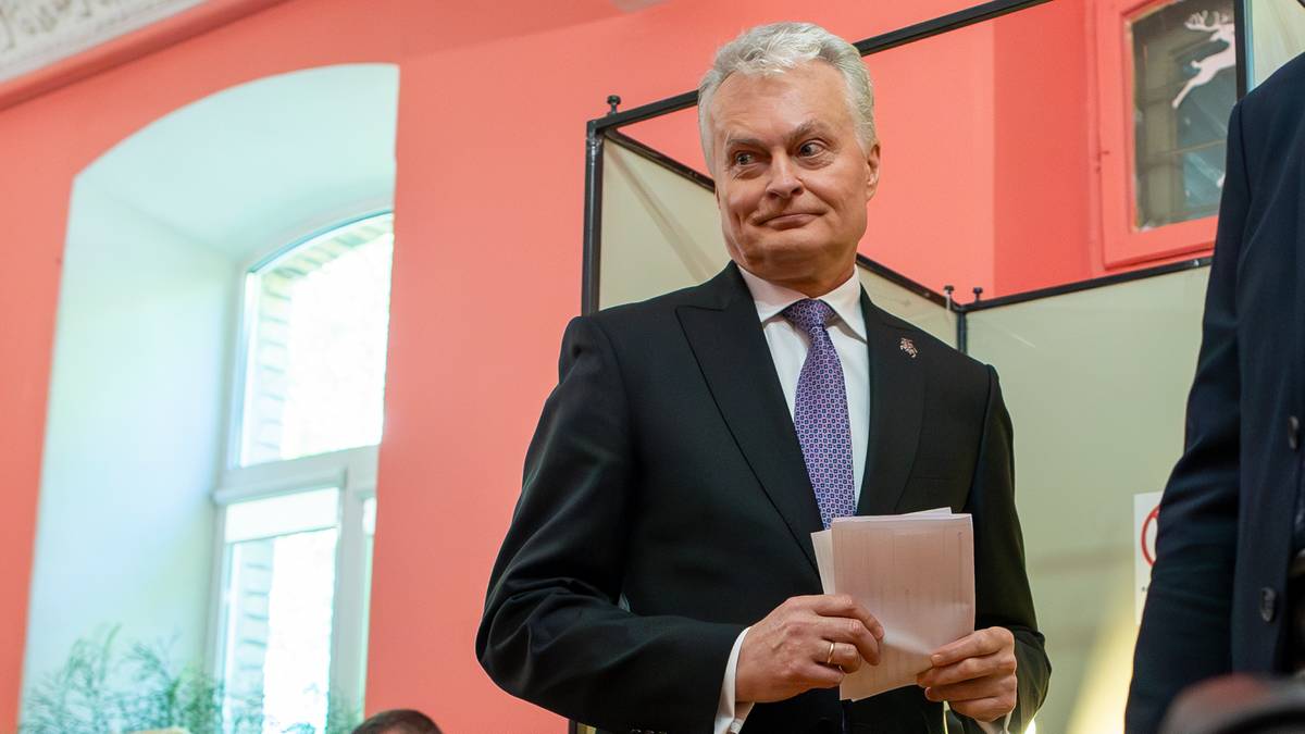 Litwa. Gitanas Nauseda deklasuje rywali w wyborach prezydenckich