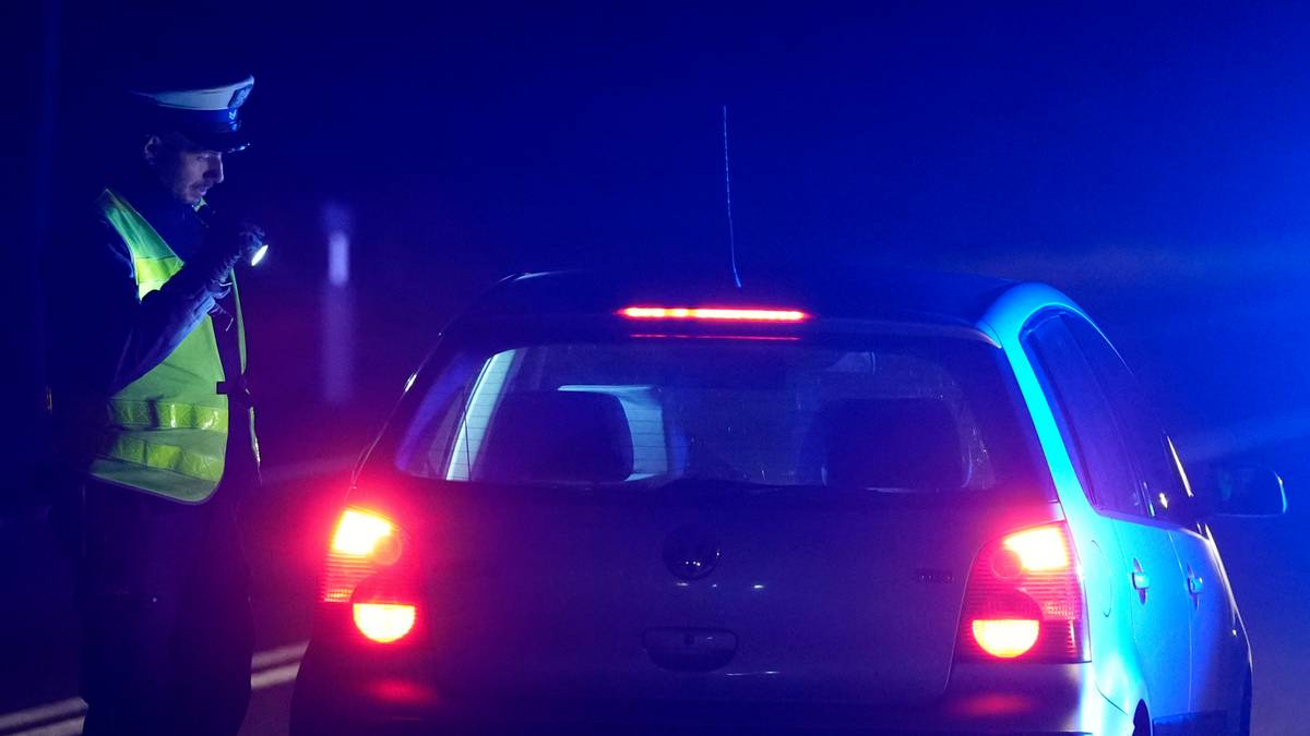 Nocne kontrole policji w Trójmieście. Celem były pojazdy "na aplikację"