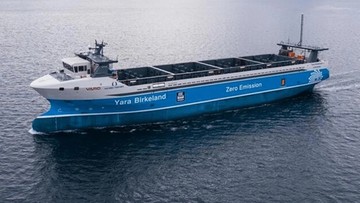Pierwszy na świecie autonomiczny i elektryczny statek już pływa