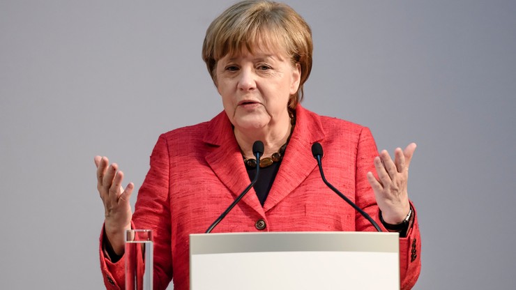 Sąd oddalił pozew autora selfie z Merkel przeciwko Facebookowi