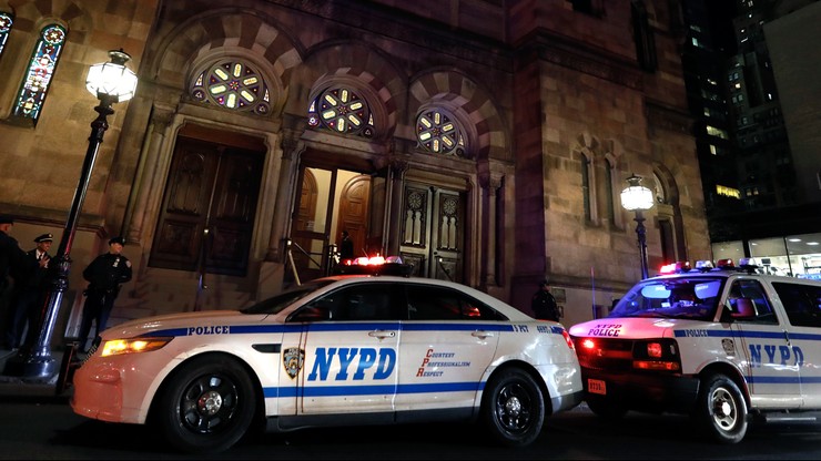 Sprawca masakry w Pittsburghu ma 44 zarzuty. W ataku na synagogę zginęło 11 osób