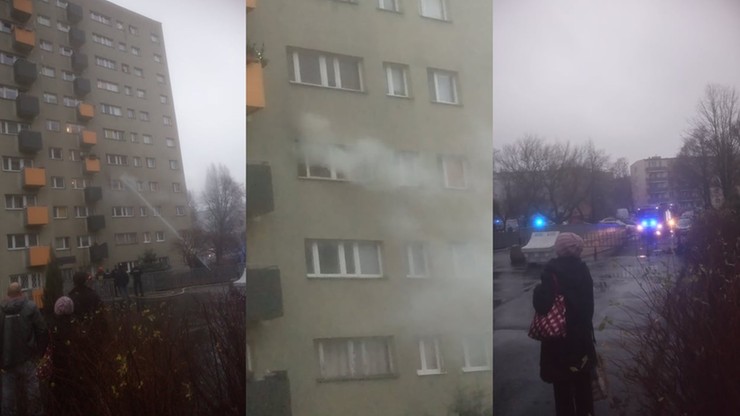Pożar mieszkania w Warszawie. Sąsiedzi uratowali 80-latkę