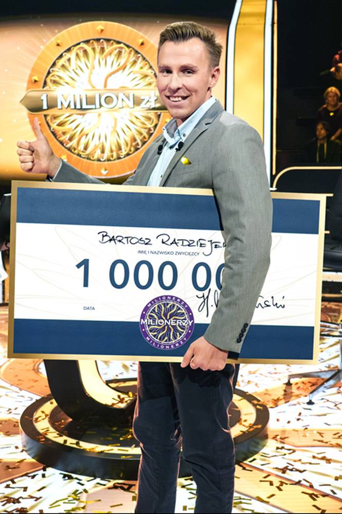 2025-11-10 Padł milion! To on jako pierwszy zdobył główną nagrodę - Polsat.pl